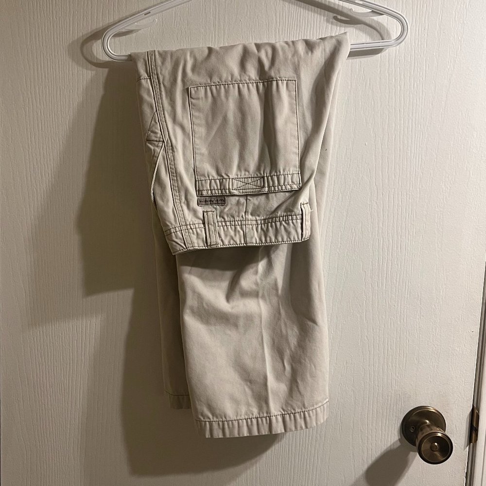 Royal Robbins outdoor pant, Cream coloured, Size 6